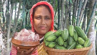 Farm Fresh Pointed Gourd With Mutton Recipe Homemade Bengali Cooking Easy Mutton Curry Village Food [upl. by Cally737]