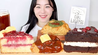 ASMR Cake Mukbang 🍰 초코케이크 버터케익 스콘 먹방 Scone Butter amp Chocolate Cake Cream Bread 디저트 먹방 크림빵 Roti ケーキ [upl. by Antonina]