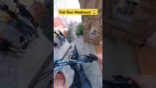 🏁 Narrow Alleyway Race Insane Speed 🚀 alleywayrace insanespeed extremesports cycling [upl. by Susan]