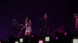 I LOVE YOU VIP SC Fancam  2NE1 WELCOME BACK Concert in Manila  DAY 116Nov2024 [upl. by Kaete]