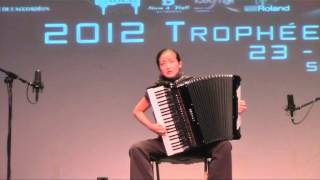 Li Mo Accordion plays quotPaganiniana Op52 Themaetude 14512141618quot [upl. by Jilleen]