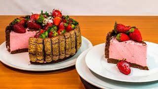 Cestino di Pan di Spagna con mousse di fragole buonissima  VideoRicetta [upl. by Mafala]