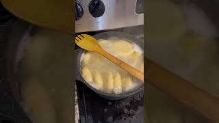 It Works Spoon Over The Pot Top To Prevent Boil Over food spoon dumplings cooking [upl. by Upton132]