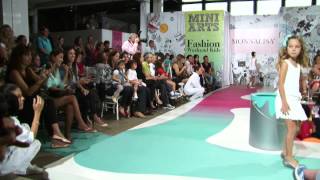 Desfile Monnalisa  15º Fashion Weekend Kids [upl. by Nevaj]