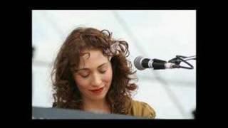 Regina Spektor  Mermaid 08232005 [upl. by Coady]