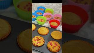 సూపర్ సాఫ్ట్ ఎగ్లెస్స్ కప్ కేక్స్ 😋cupcakes ytshorts egglesscake youtubeshorts cake viral [upl. by Aiyram901]