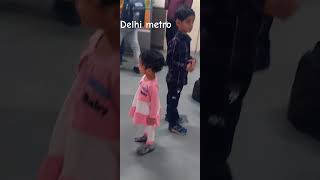 Delhi metro 🚇 🙌 😄 mai hamara swagat hai😄 [upl. by Jenesia]