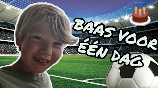 BAAS VOOR 1 DAG MEGA GROTE SPEELTUIN  taart als ontbijt  voetbalmatch  familyfun [upl. by Nibuz]