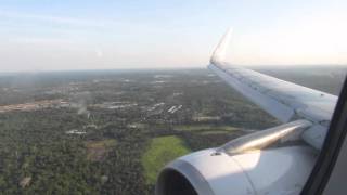 ATERRIZAJE EN IQUITOS LAN PERU A320 OCT 2015  LANDING IN IQUITOS AIRPORT AMAZON RAINFOREST [upl. by Enilraep76]