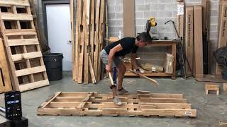 How to dismantle a pallet quickly without power tools in less than 5 min [upl. by Corvese]