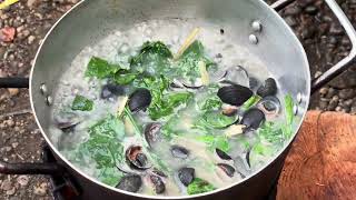 Siput Sungai Kepulauan Solomon IslandMasak Sup Campur Daun Cangkuk Manis [upl. by Male]