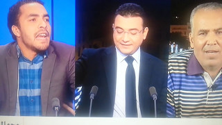 مناقشة حادة ومثيرة بين مناضل لحقوق اهالى الريف و مخزنى متعنتMakhzeni vs Rifi [upl. by Smaoht]