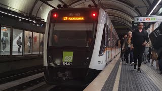 Trenes de FGC Del VALLES Ut 112 114 y 115 en Provença 121124 [upl. by Seaden]