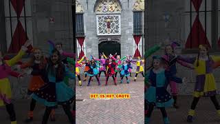 Het Sinterklaasfeest kan bijna beginnen 🎉 🎁 sinterklaas muziek pietenkidz feest shorts [upl. by Gylys543]