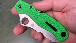 DISCONTINUED Spyderco Atlantic Salt Plain Edge knife in LC200N steel and green FRN [upl. by Bondie466]