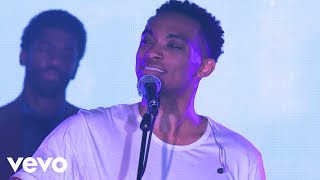 Jonathan McReynolds  God Is Good Live [upl. by Giglio]