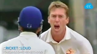 SACHIN vs McGrath  This is Why We call SACHIN  GOD OF CRICKET  He reply with BAT [upl. by Ikuy606]