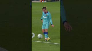 GRIEZMANN did the MESSI move 😱 [upl. by Idnas489]