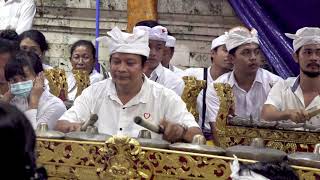 Gamelan gong Bali  Tabuh Pat Gari [upl. by Teyugn]