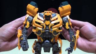 DOTM Leader Class BUMBLEBEE EmGos Transformers Reviews N Stuff [upl. by Maia]