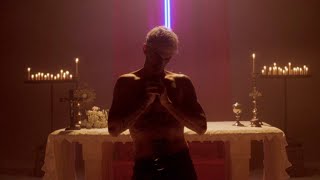 Achille Lauro  DOMENICA Official Video Sanremo 2022 [upl. by Kahl]