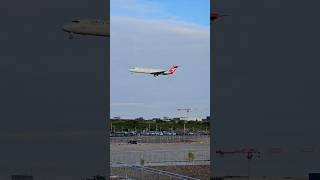 QantasLink 717 vs Jetstar A320 vs Virgin 737 vs Qantas Dash8 Landing Sydney Airport [upl. by Linc392]