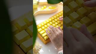 Feel the Burst of Energy as the Yellow Ceramic Keycaps Catch the Light and Brighten Up Your Typing [upl. by Ellenrahc371]