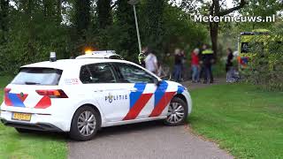 Fietsers botsen in Hoogeveen [upl. by Vergne]