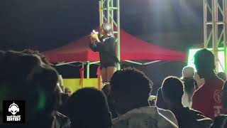 Zidii diss spida on stage in StThomas big  w🤯r  zidii X spida [upl. by Ahterahs]