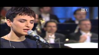 Arisa in Halleluja di Leonard Cohen Live con Orchestra [upl. by Huston968]