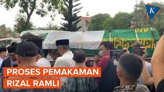 Pemakaman Rizal Ramli Diiringi Isak Tangis Keluarga [upl. by Nyledam]