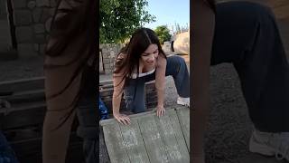 ¡Lucia Bellido y Lucía La Puerta hacen parkour 😎Like para más vídeos con ellas parkour shorts [upl. by Ytoc]