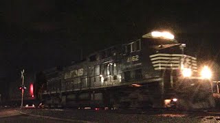 UP Mixed Freight South through Plaquemine LA with NS Power [upl. by Niveb195]