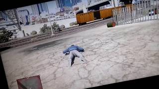 GTA 5  HOW TO RAGDOLLFLOPFREE HUGS [upl. by Ocker]