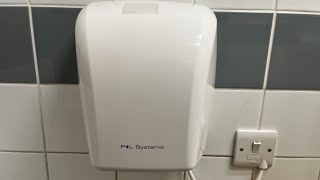 PL Systems Hand Dryer at GampE Murgatroyd Shell Petrol Station Guisborough Rd Whitby 🚻♿️ [upl. by Enicul]