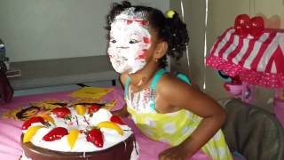 Best cake face video ever [upl. by Vannie]