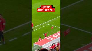 Benfica taraftarı Kerem Aktürkoğlu’nun formasını paylaşamadı keremaktürkoğlu benfica benficaporto [upl. by Cal104]