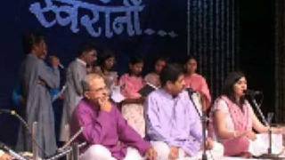 Madhura Gogte and Ravindra Sathe  Ushakkal hota hota [upl. by Ordnasela476]