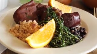 Feijoada  ragoût brésilien à base de viande et de haricots noirs [upl. by Nelrsa]