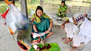 4 kg পাঙ্গাস মাছ কেটে কাঁচা টমেটো দিয়ে তেলঝাল রান্না করলাম সাথে ওলকপির ডাল আর জমিয়ে দুপুরে খাওয়া [upl. by Twila489]