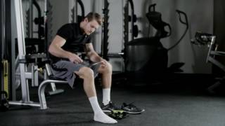 DonJoy Performance Webtech Knee Strap Fit and Usage [upl. by Gianna]