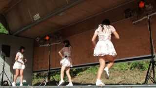 20130923 『道の駅たまかわ感謝祭 こぶしの里の秋まつり』より 危ない女の子シスターズ 「Actress」 [upl. by Grinnell212]