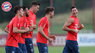 FC Bayern München Training in Full Length [upl. by Miza]