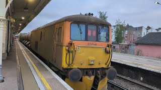 3W90 7310973213 arrives and departs Norwood Junction with 8 tones Tuesday 29 October 2024 [upl. by Franzoni101]