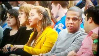 BEYONCÉ et JAYZ AT KNICKS VS NETS GAME 2 20022012 [upl. by Ozkum]