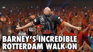 Raymond van Barnevelds INCREDIBLE Rotterdam WalkOn [upl. by Joni200]