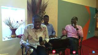 WOW WHAT A POWERFUL WORSHIP LEGENDARY MARTINSON LARBI IS TOO ANNOINTED [upl. by Notserk]