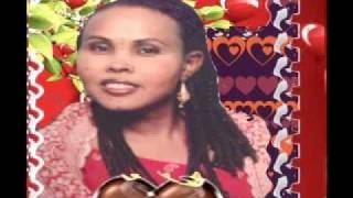 KALTUUN XASAN BACADO new love songs 2012 qudhaad ila wadaagtaa hees cusub [upl. by Ransome]