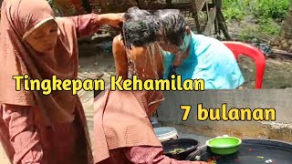 Prosesi Siraman 7 Bulan Kehamilan  Tingkeban 7 Bulanan  Mitoni  Adat Jawa [upl. by Phylys]