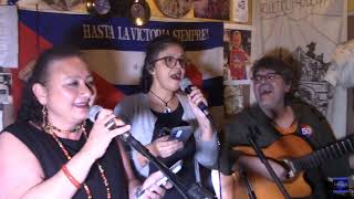 Artemisia Trio canta andrômeda de Lando Suarez no Bar do Frango [upl. by Marrissa953]